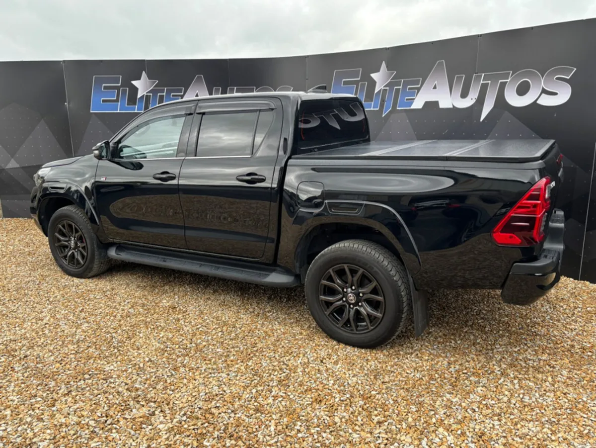 Toyota Hilux GR Sport Automatic - Image 5