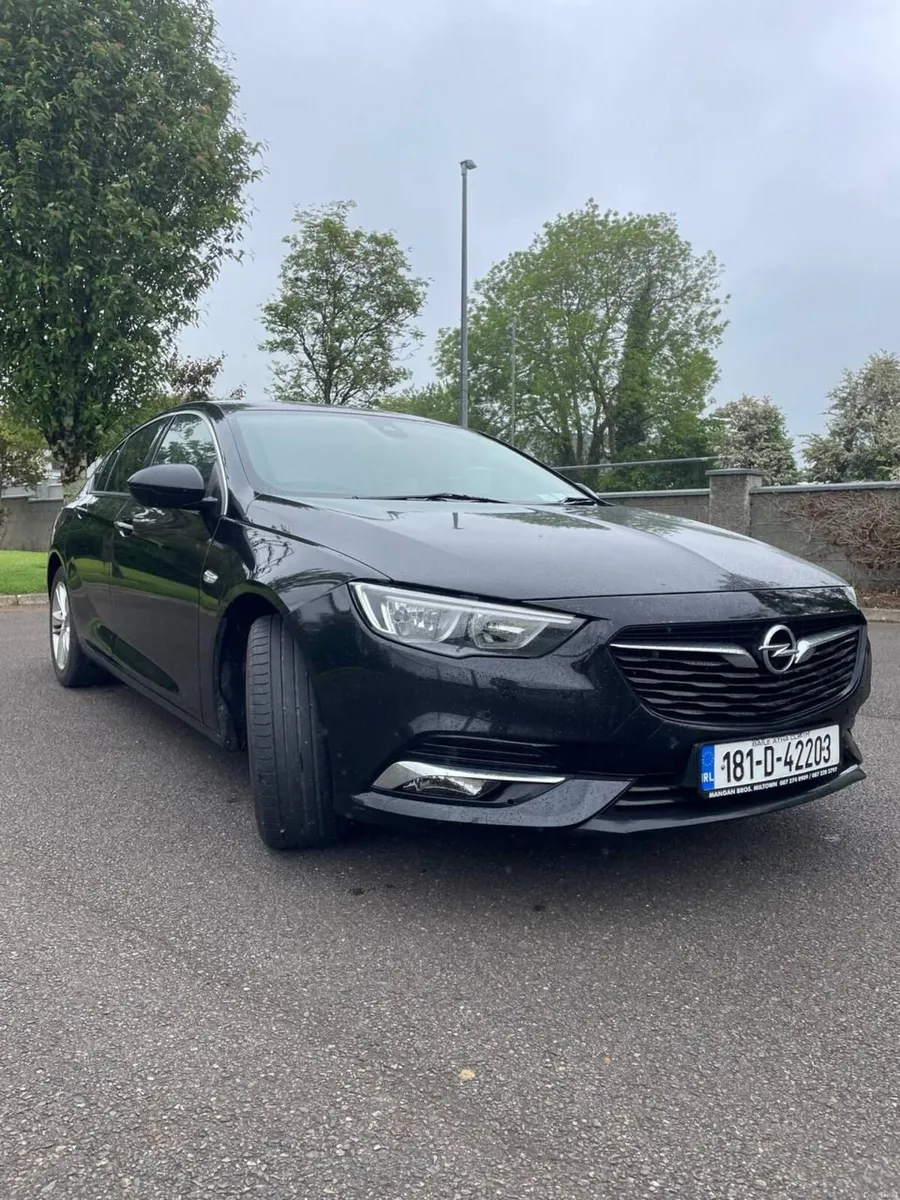 Opel Insignia ✅2-years NCT & High Spec - Image 3