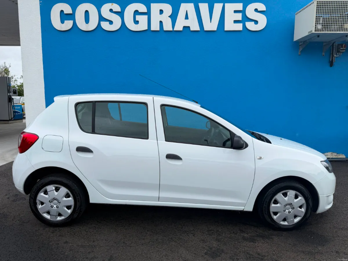 Dacia Sandero Alternative 1.2 75 201 4DR * DRIVE A - Image 2