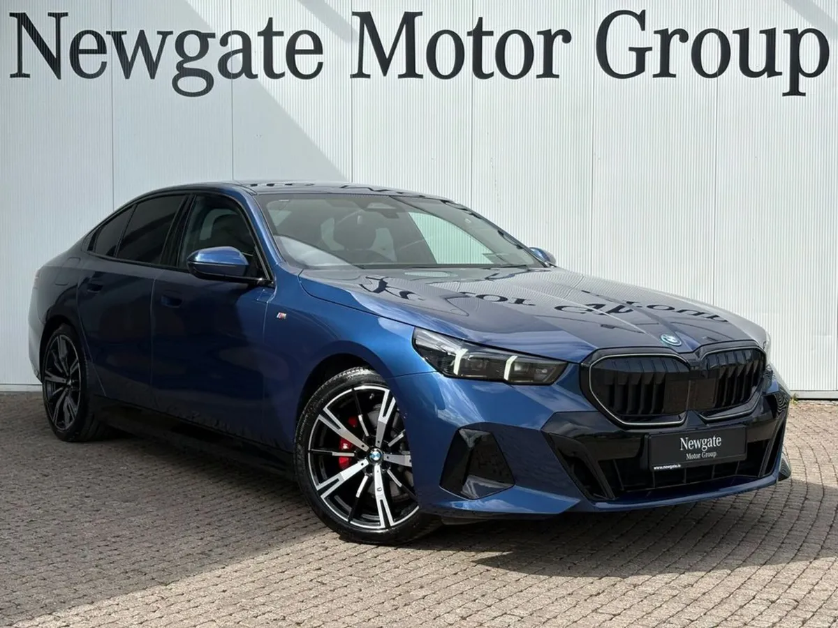 BMW 5-Series 530E M SPORT PRO *ARRIVING SOON* - Image 4