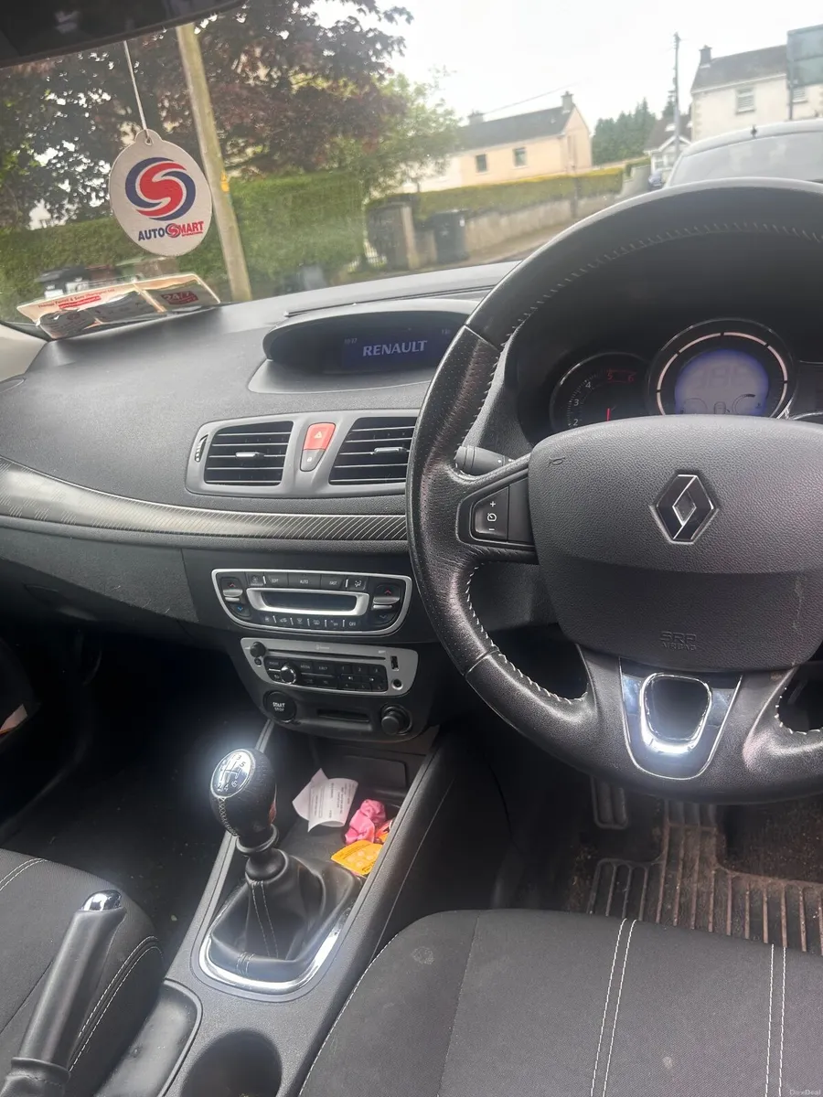 Renault Fluence 2015 - Image 4