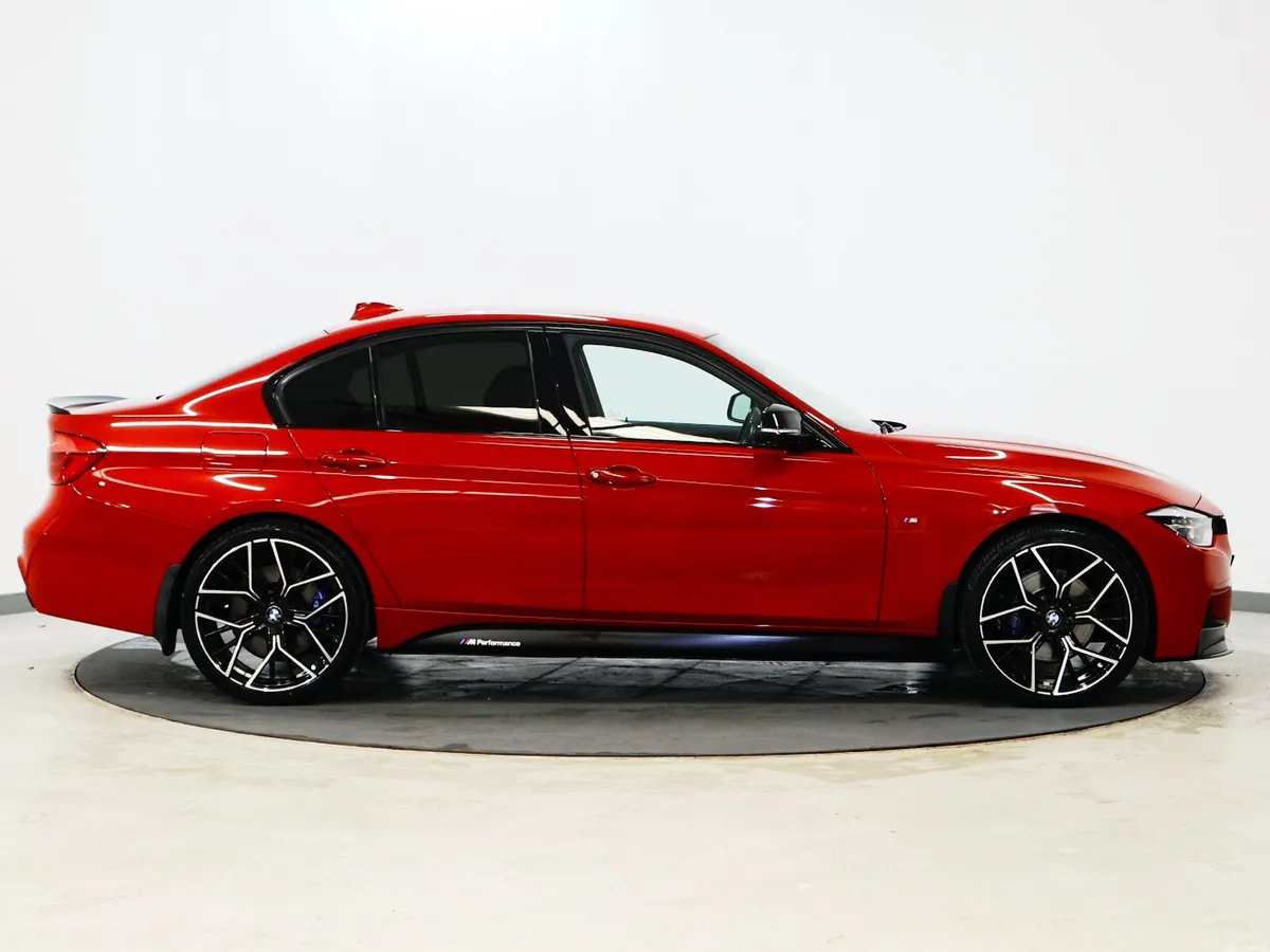 *30* 2017 BMW 3-Series 2.0 m-sport auto - Image 3