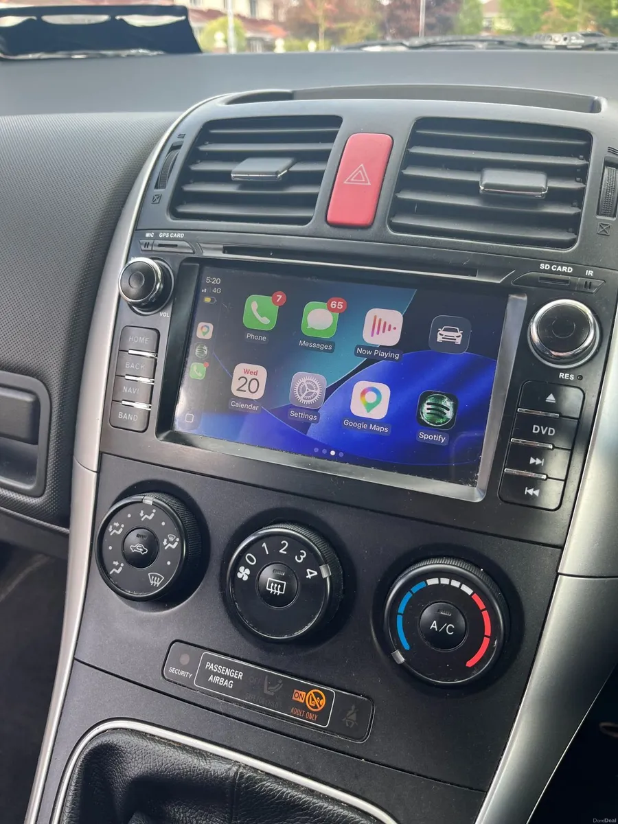 Toyota Auris 2011 - Image 4