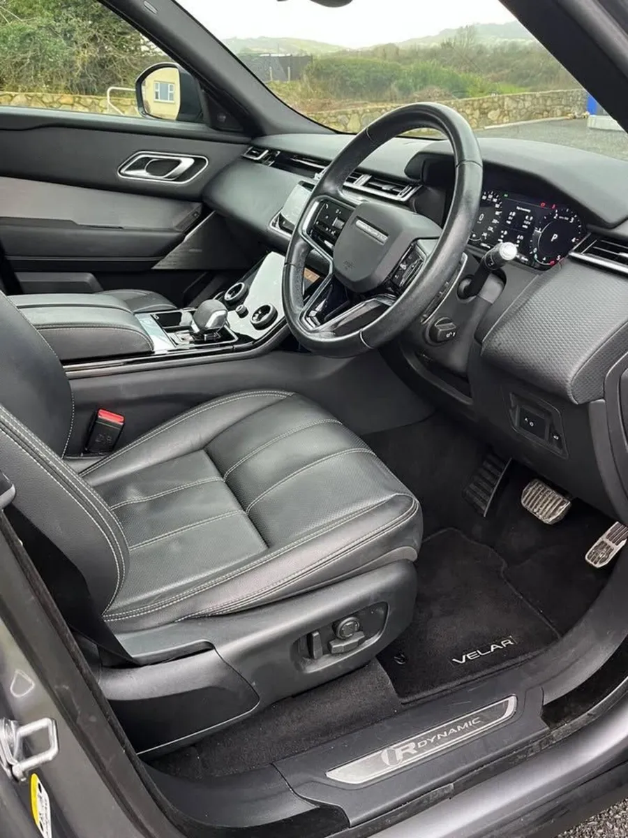 Land Rover Range Rover Velar 2021 - Image 4
