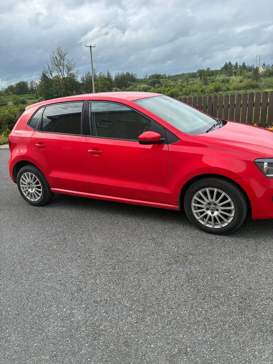 Car - Image 2