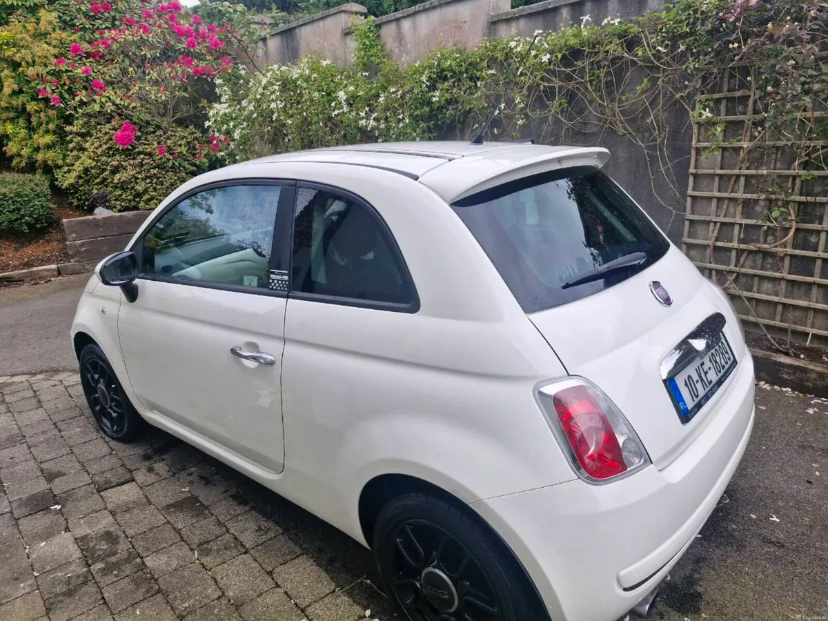 2010  fiat 500 - Image 3