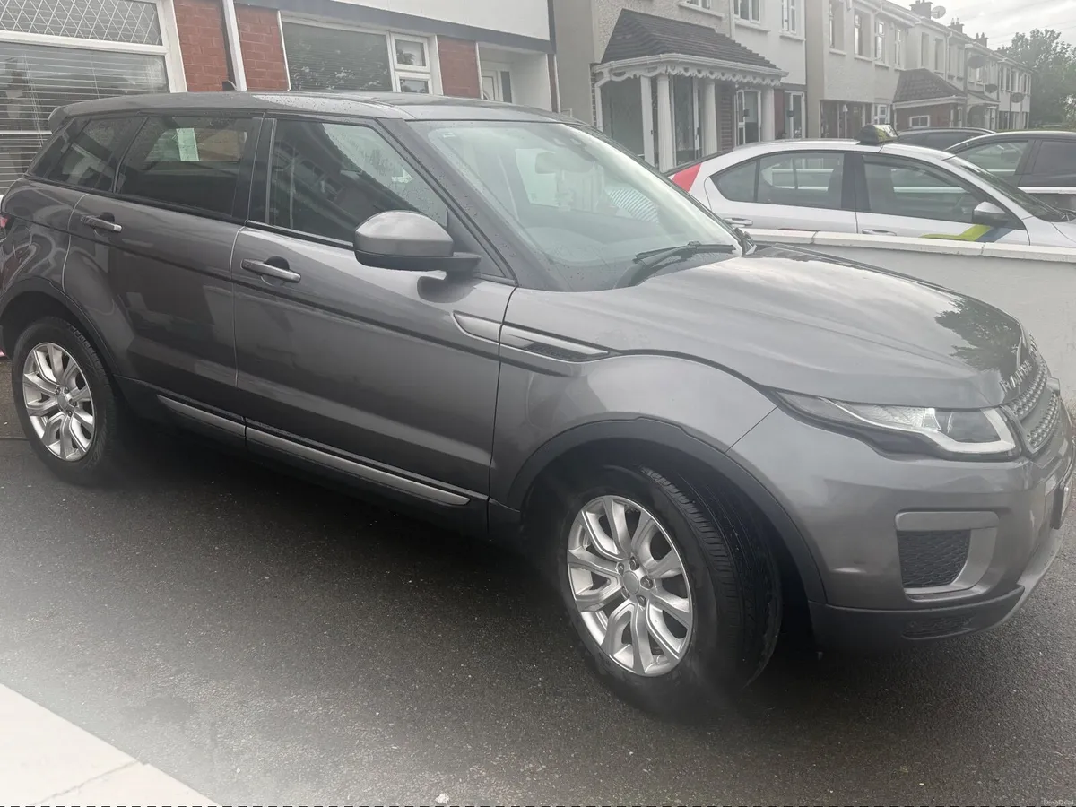 Rover Range Rover Evoque fresh NCT (2years) - Image 2