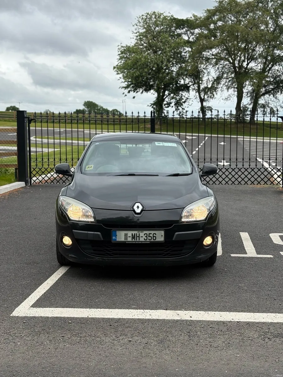 Renault Megane 1.5 DCI FRESH NCT 05/27 - Image 2