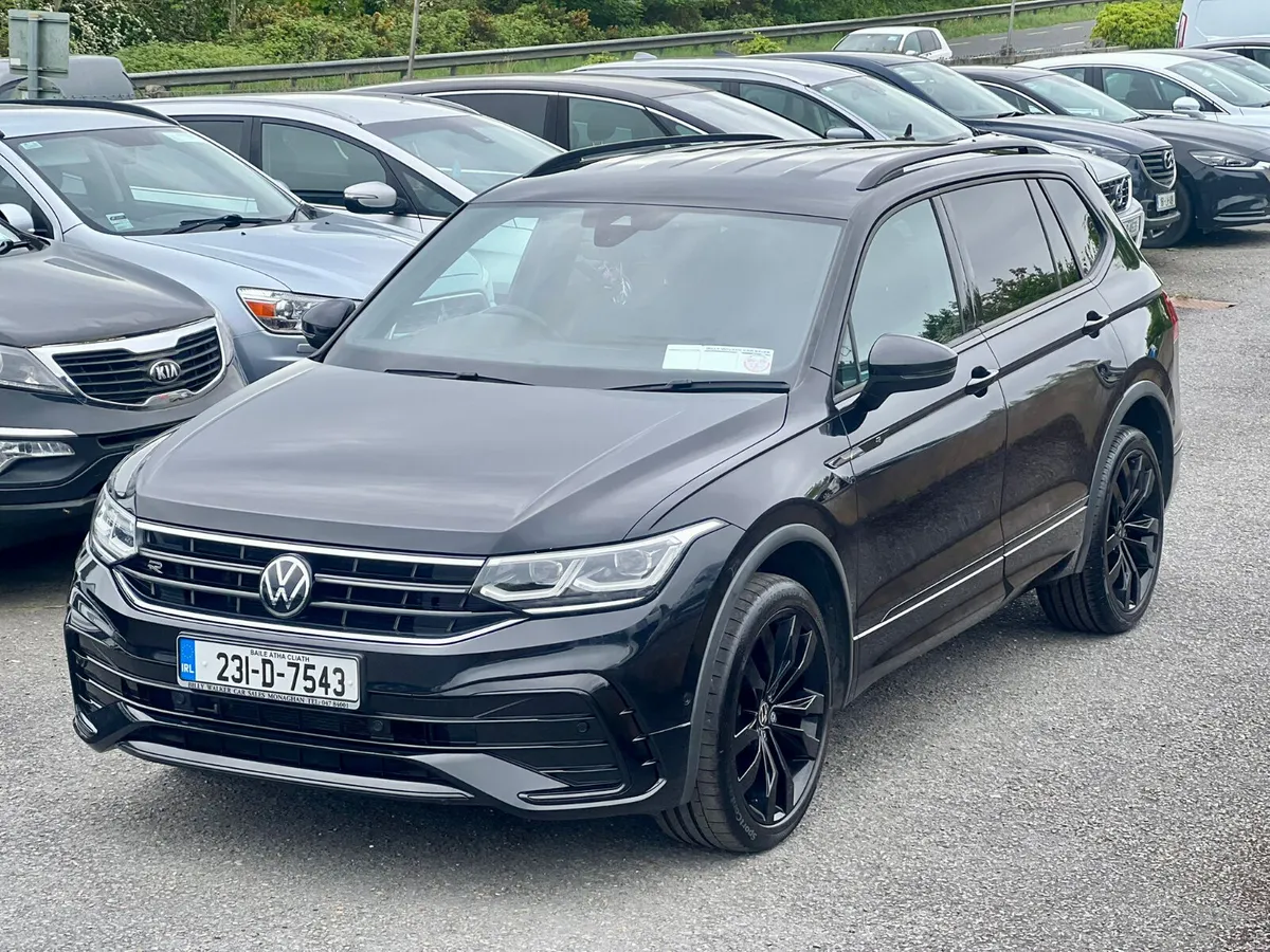 Volkswagen Tiguan 2023 R Line dsg black edition - Image 2