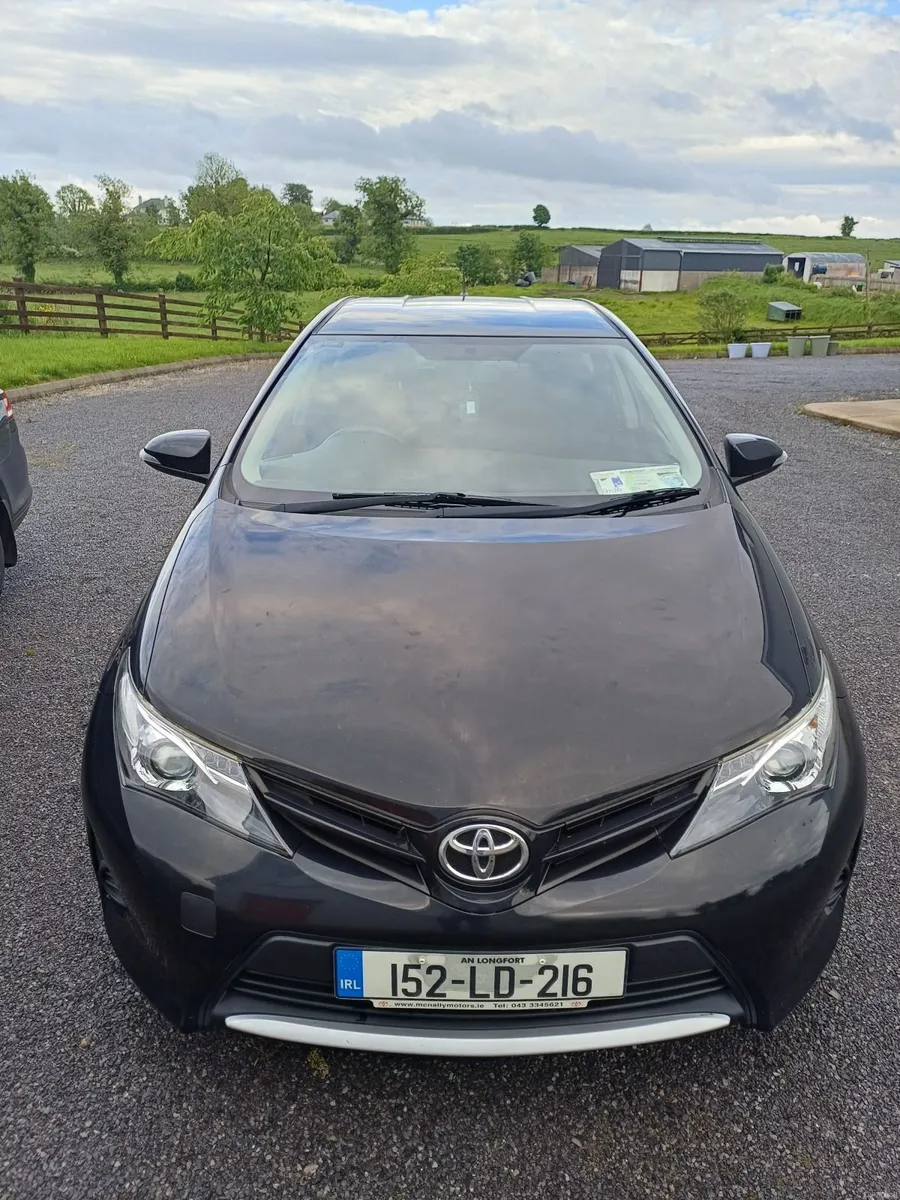 Toyota Auris 2015 - Image 1