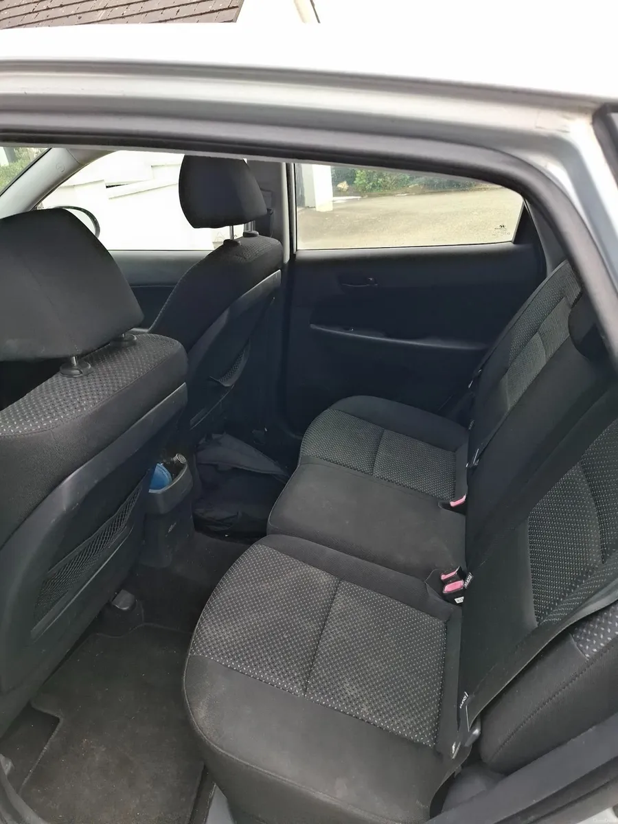 Hyundai i30 2011 - Image 4