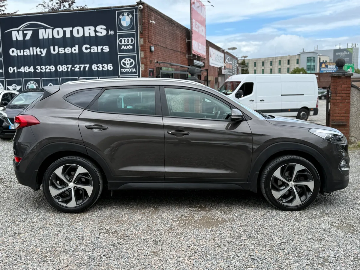2018 Hyundai Tucson EXECUTIVE SE - Image 2