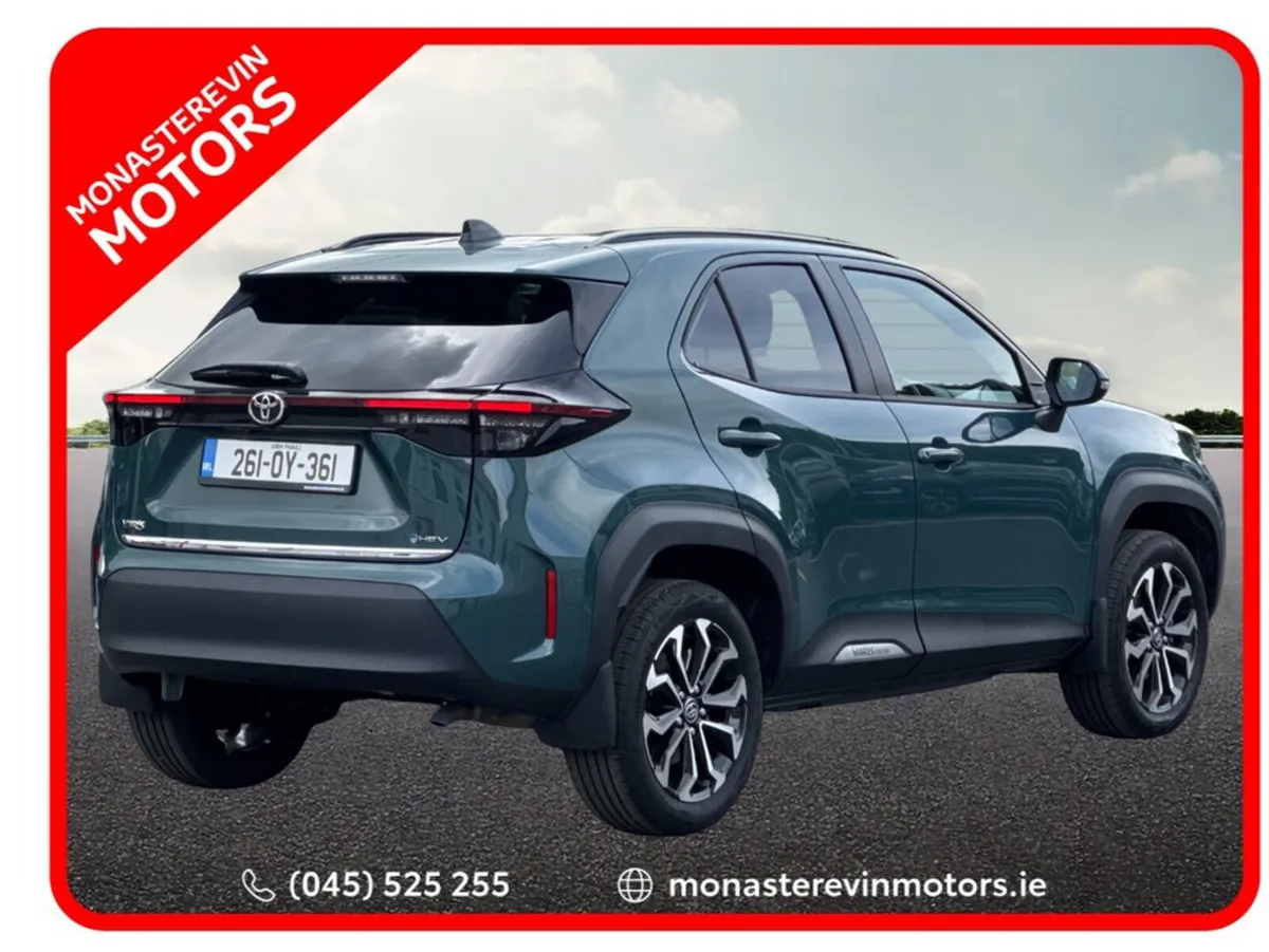 Toyota Yaris Cross LUNA SPORT MON 4DR - Image 2