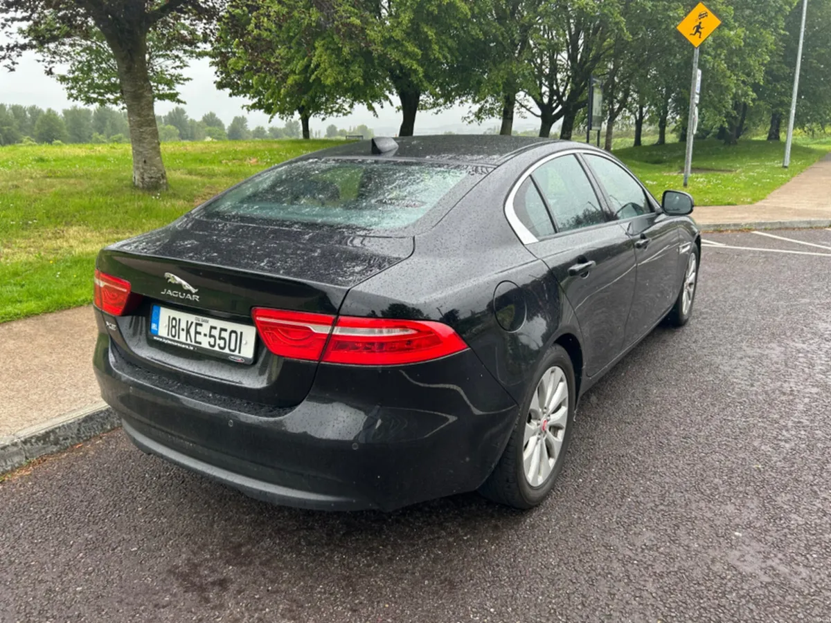Jaguar XE SE 163PS 4DR AUTO // 12 Month Warranty / - Image 4