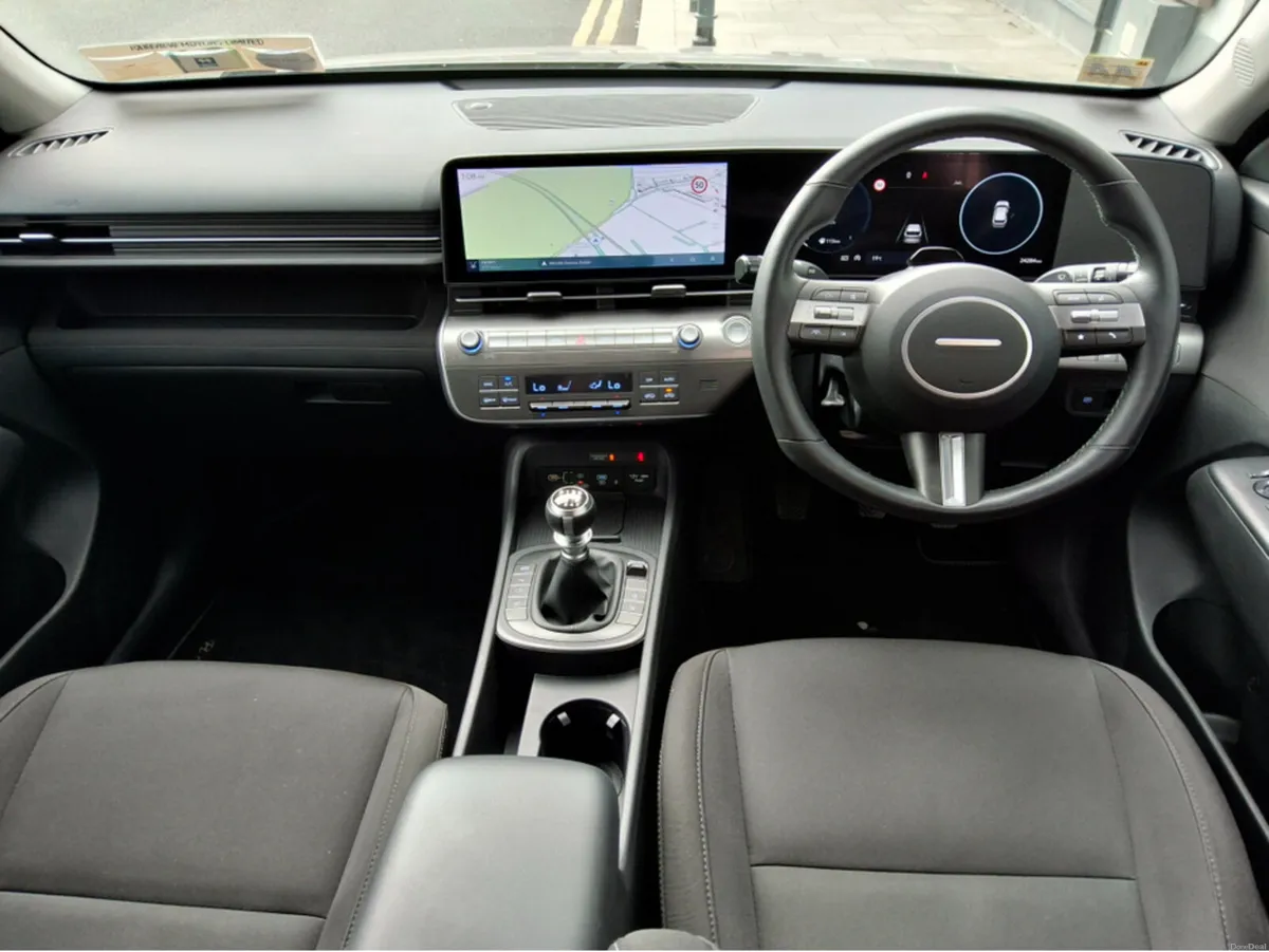 Hyundai KONA ELEGANCE **TWO TONE** - Image 5