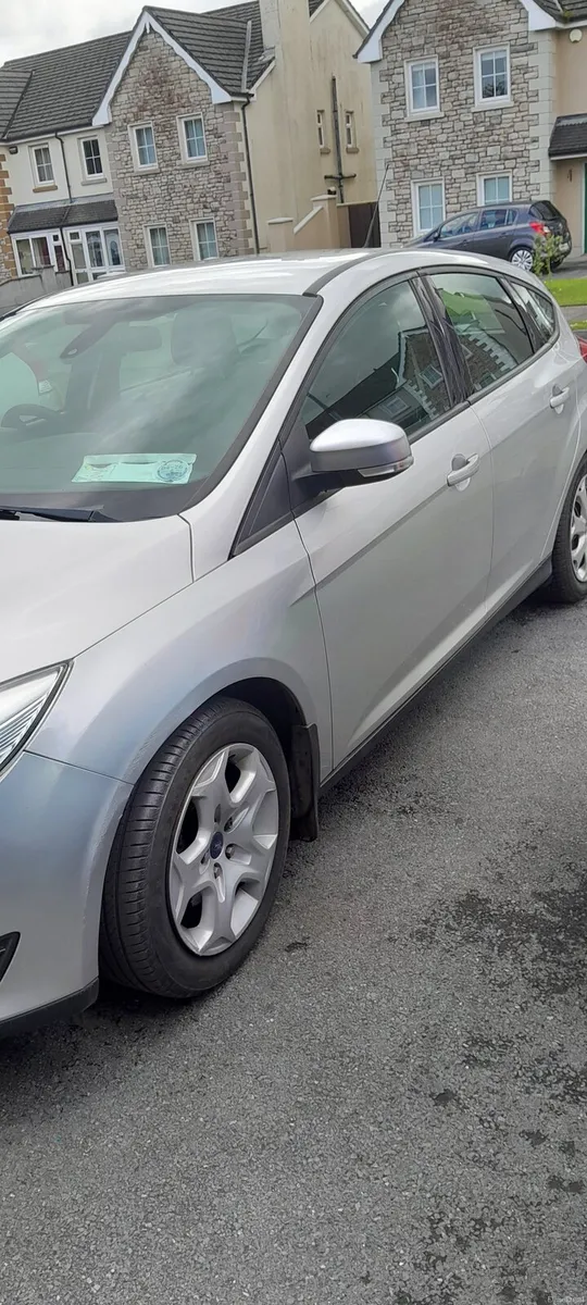 Ford Focus 2015 - Image 2