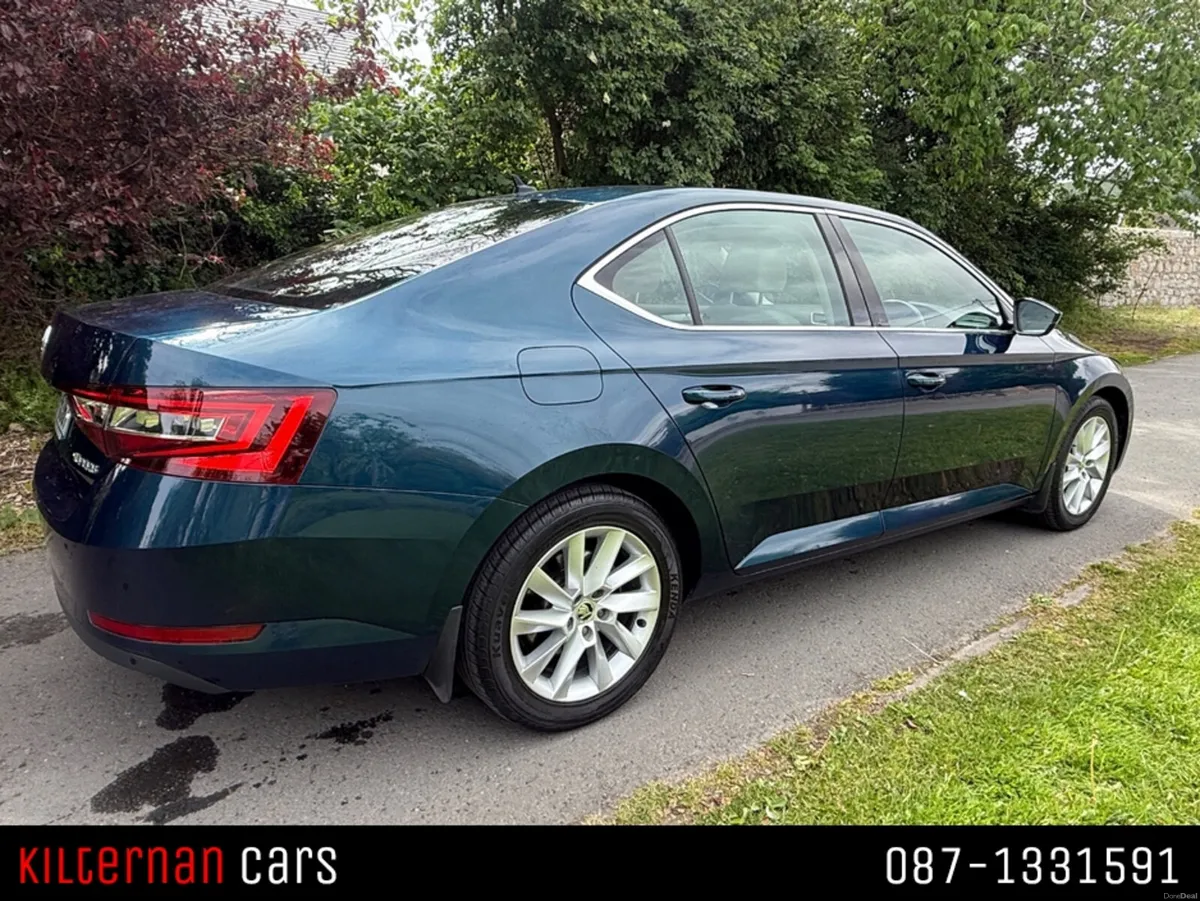 Skoda Superb STYLE 2.0 TDI 150HP 4DR - Image 3