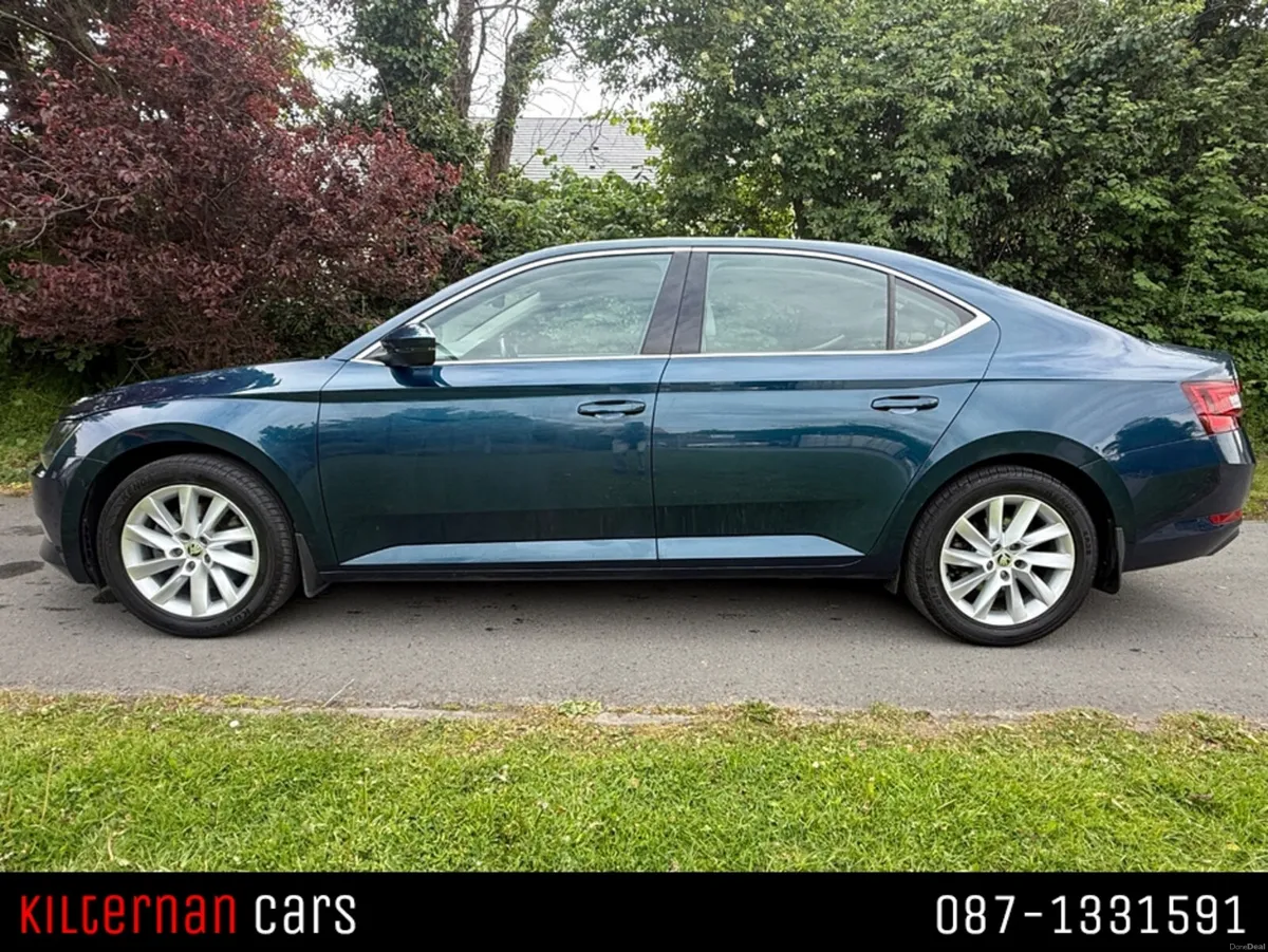 Skoda Superb STYLE 2.0 TDI 150HP 4DR - Image 5