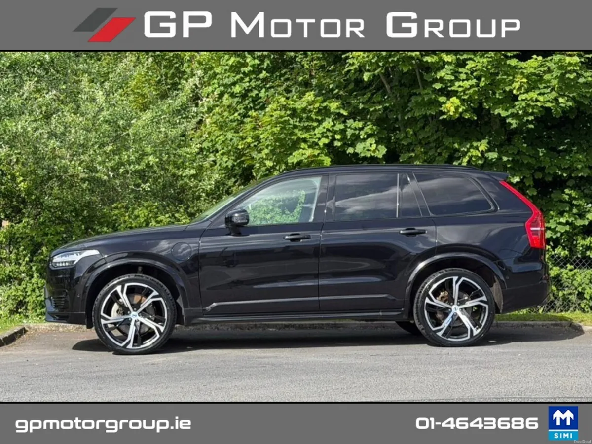 Volvo XC90 T8  PLUS DARK RECHARGE AWD AU PLUS *1 Y - Image 4