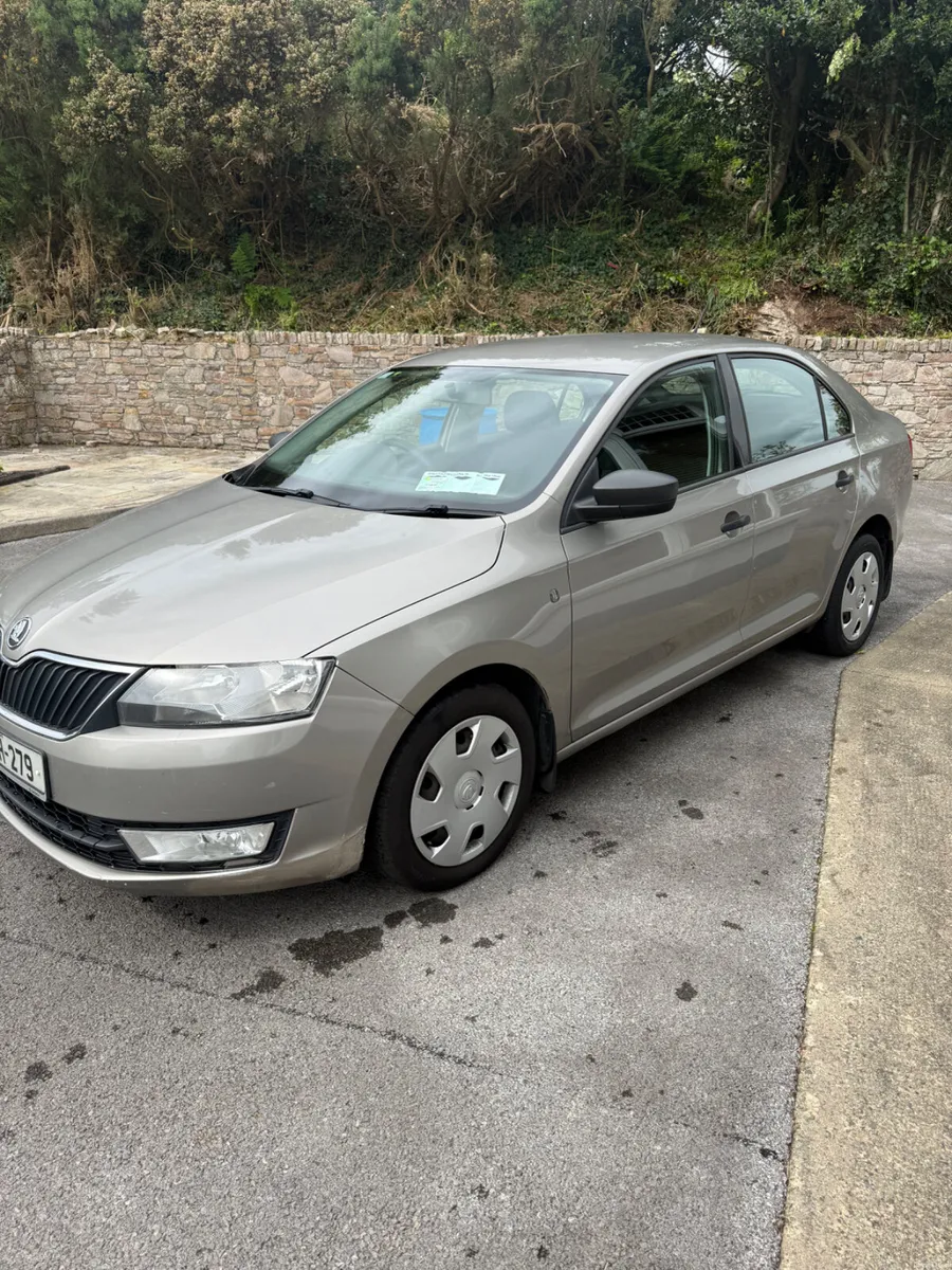 Skoda Rapid 2013 - Image 3