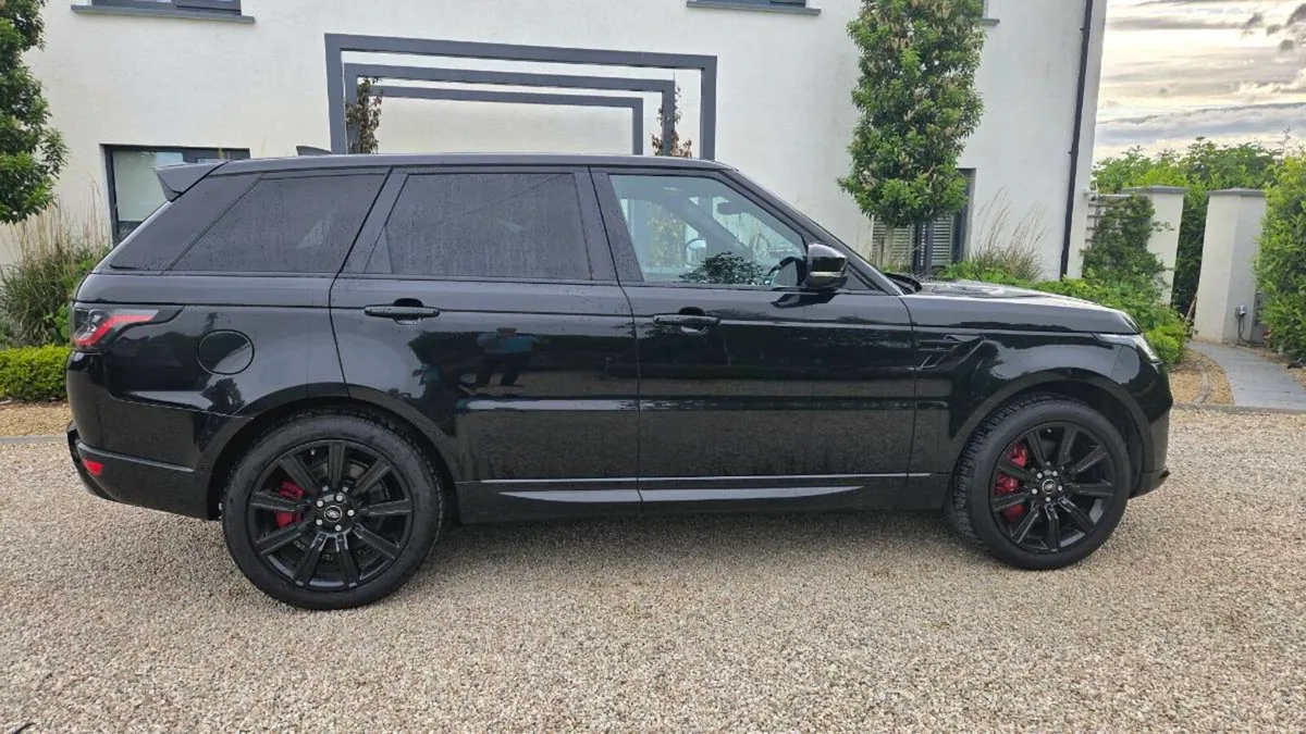Range Rover  Sports - Image 2