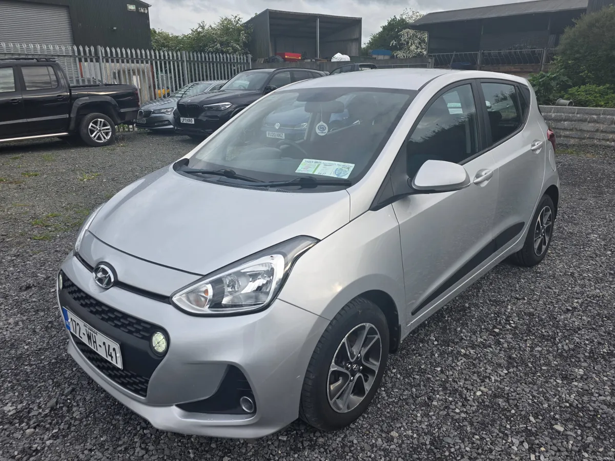 2017 Hyundai  i10 1.0 Automatic - Image 3