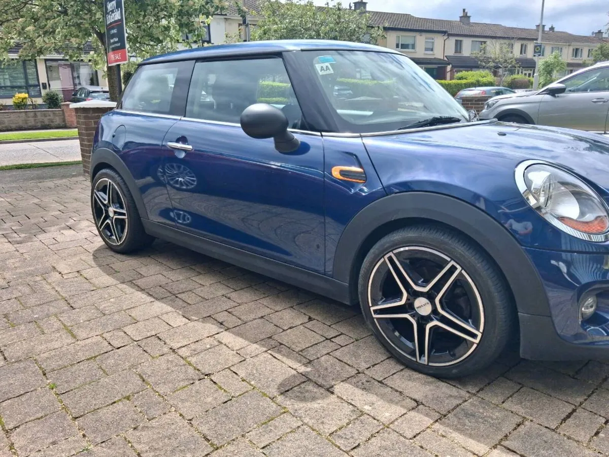 2017 Mini One 19,200 Klms - Image 1
