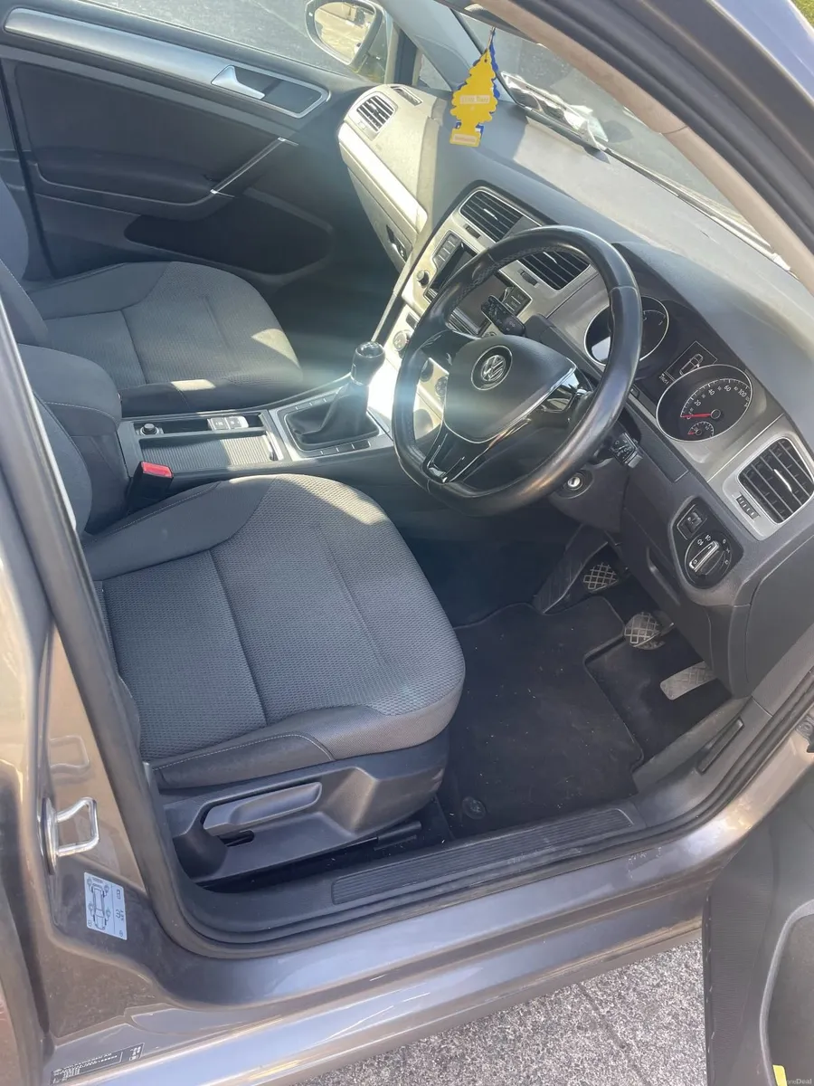 Volkswagen Golf 2014 - Image 4