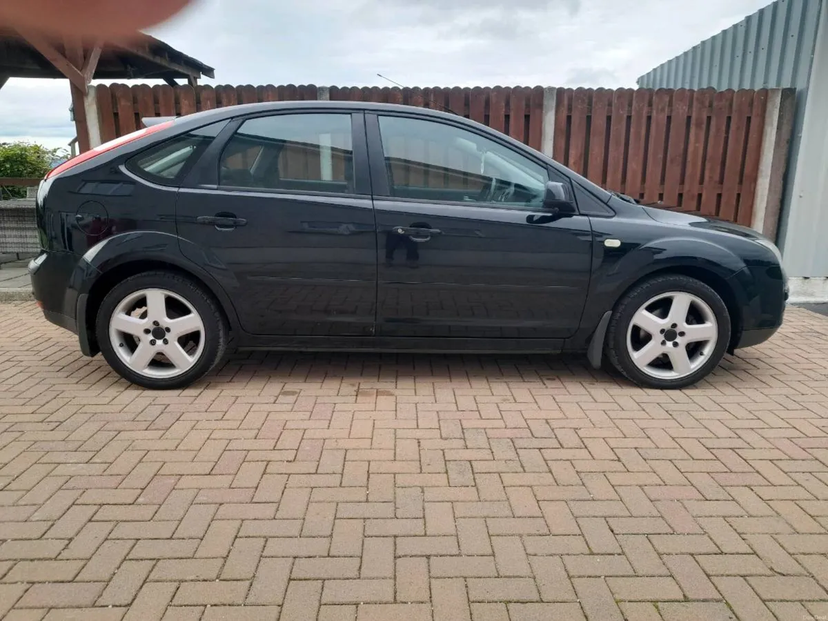 2008 Ford Focus 1.4 petrol NCT to 01/27 - Image 3