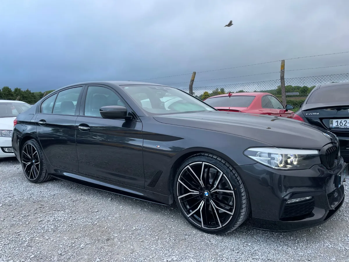 BMW 520D G30 - Image 1