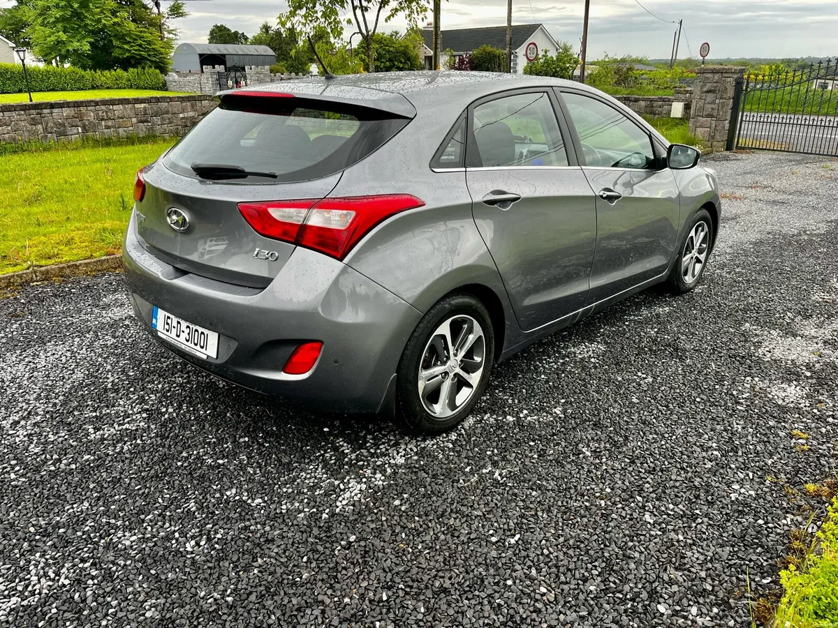2015 Hyundai i30 1.6 diesel - Image 4