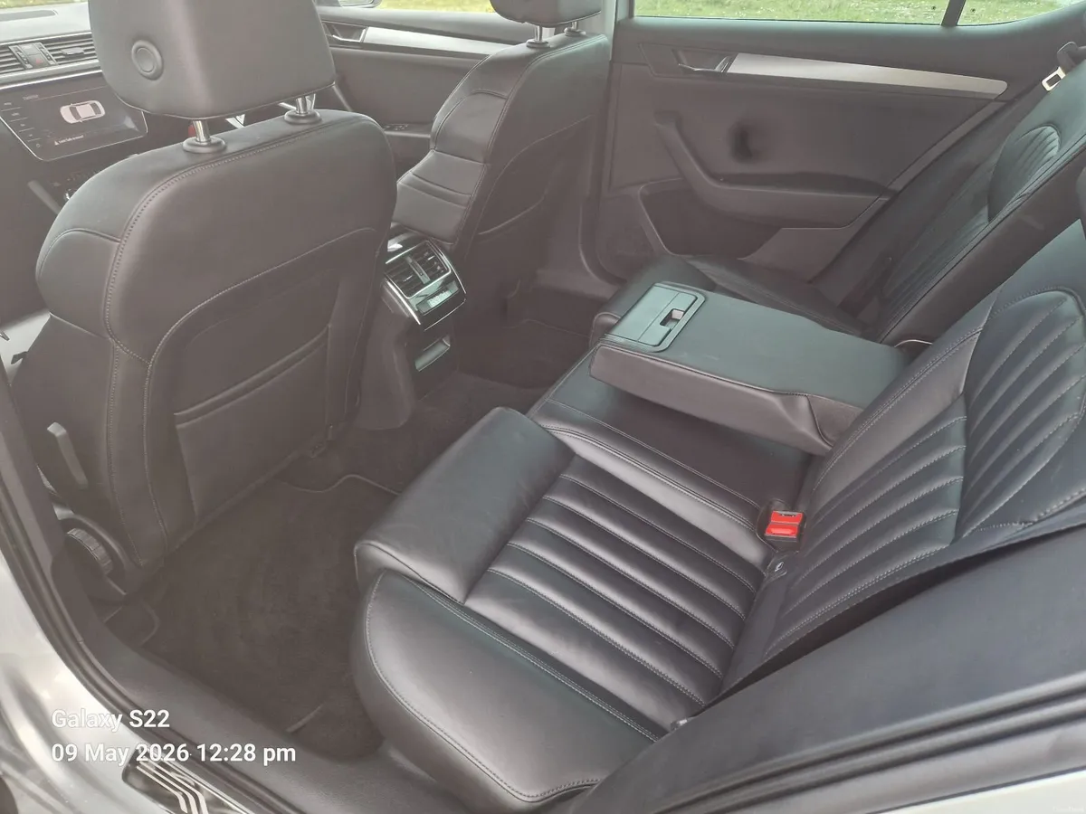 Skoda Superb 2019 - Image 3