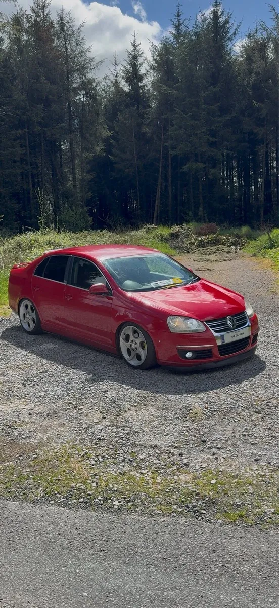 Vw jetta mk5 - Image 1
