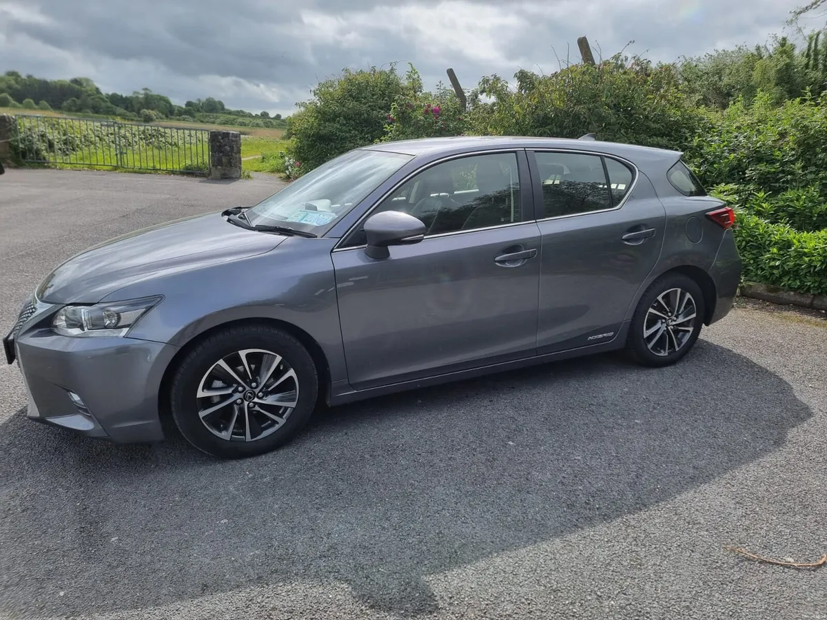 2016 Lexus CT200H 1.8 Hybrid - Image 3