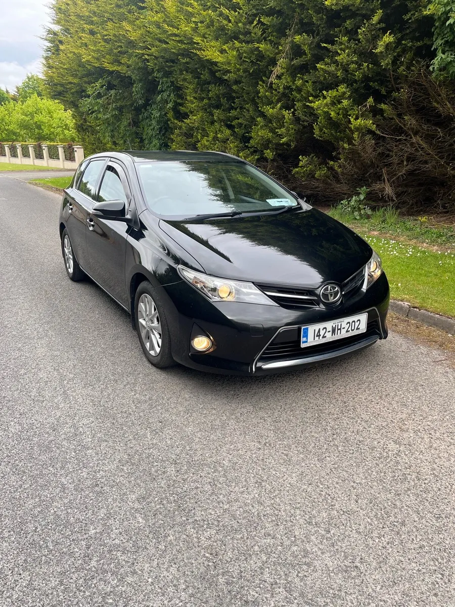 Toyota Auris 1.4 D4D - Image 1
