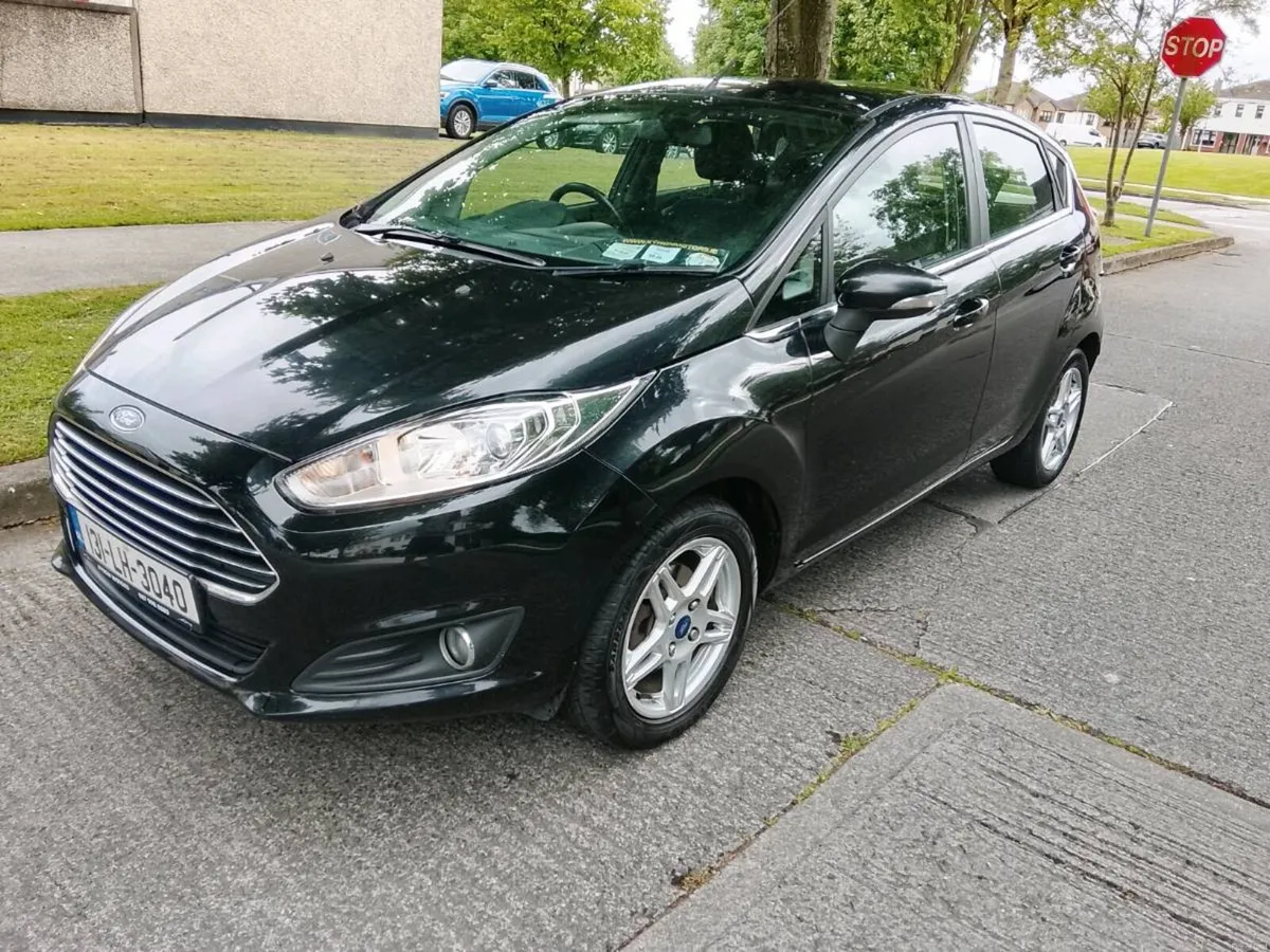 Ford fiesta 1.25 zetec  €4950 - Image 1