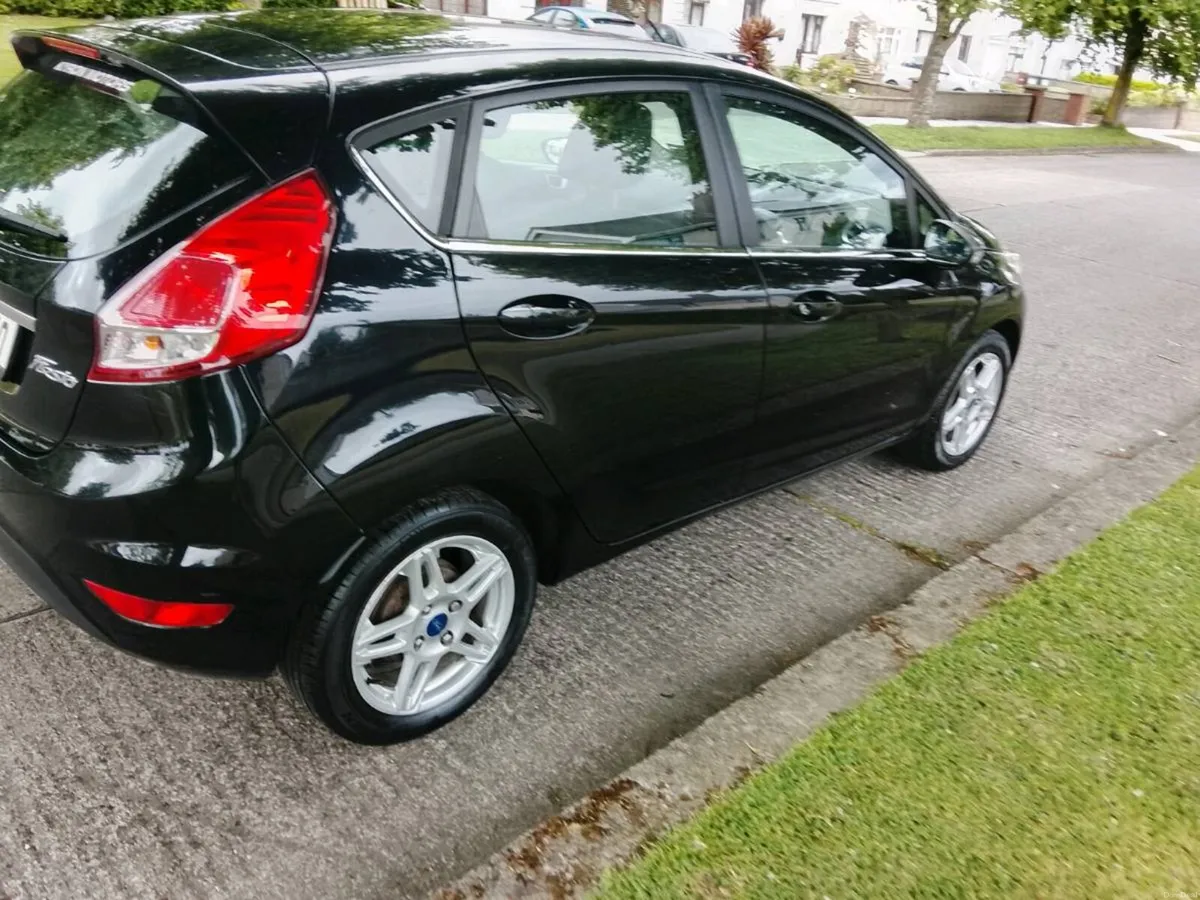 Ford fiesta 1.25 zetec  €4950 - Image 4
