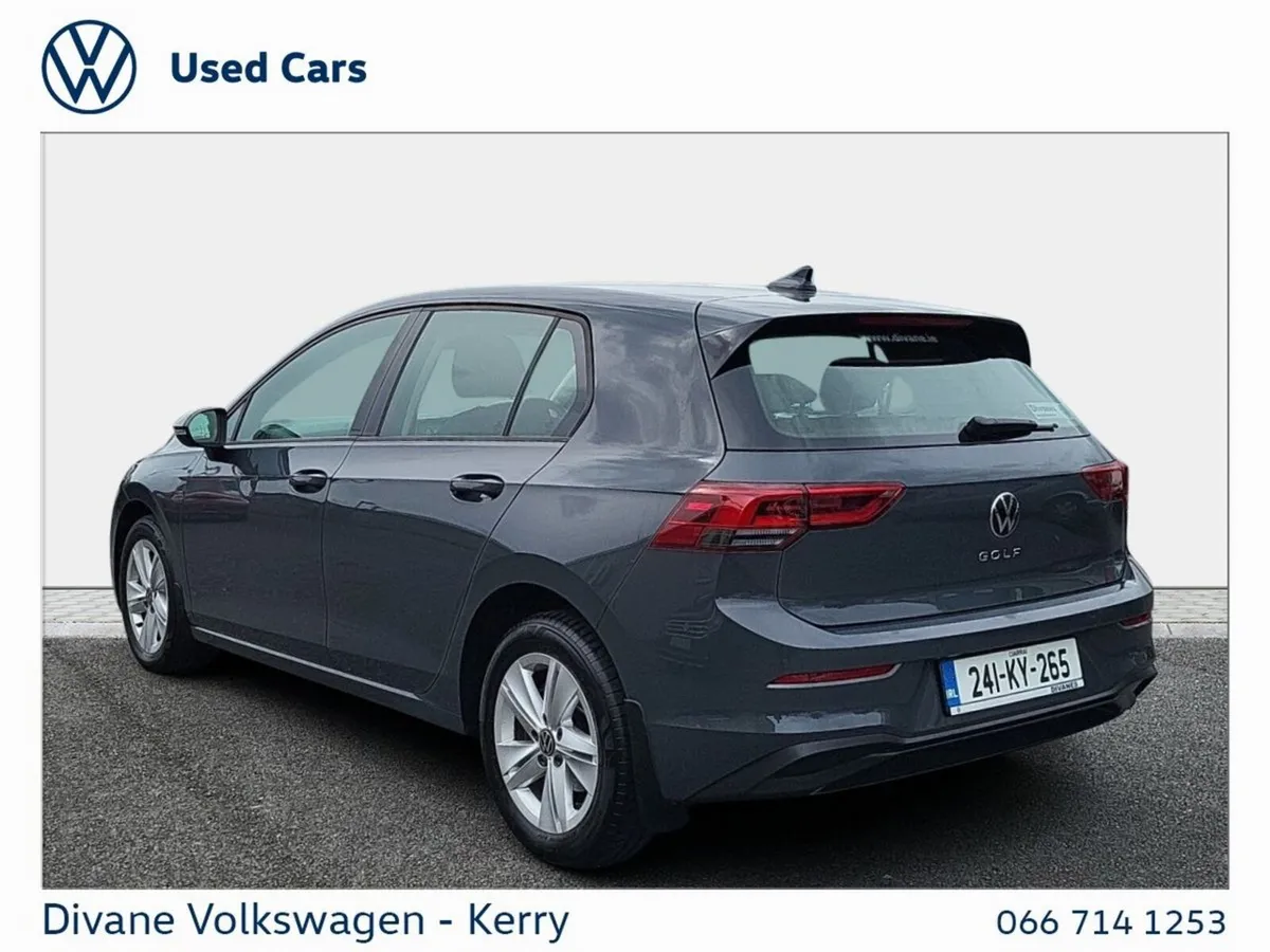 Volkswagen Golf LIFE 2.0 TDI 115 BHP - Image 4
