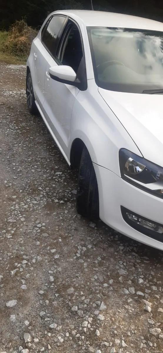 VOLKSWAGEN  POLO  LOW MILEAGE  BARGAIN  PRICE - Image 2