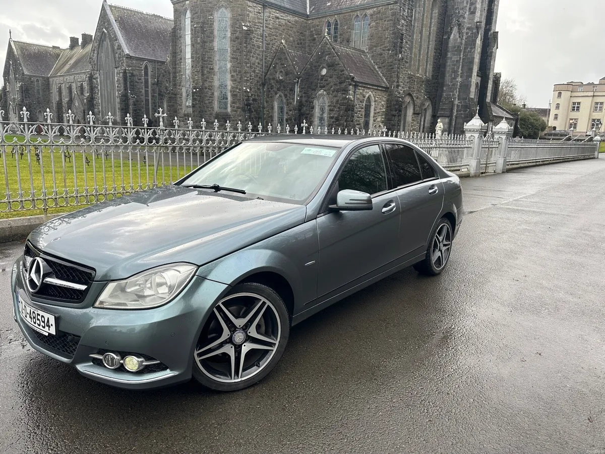 Mercedes C-Class - Image 2