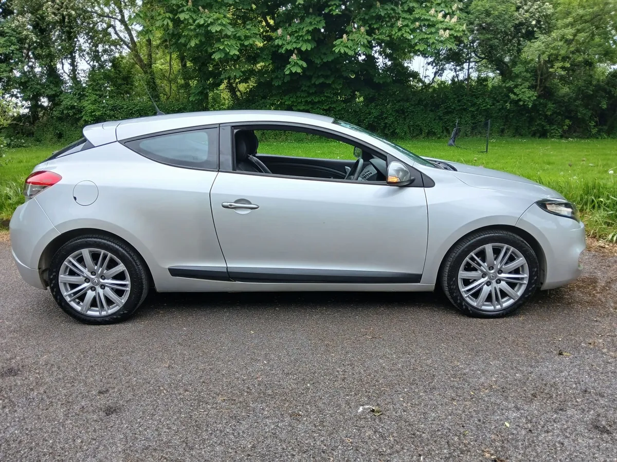 Renault Megane GT Line NCT 05/27 - Image 4