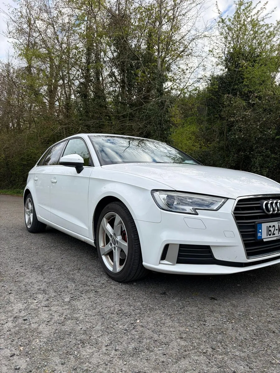 2016 Audi A3 1.6 TDI SPORT - Image 3