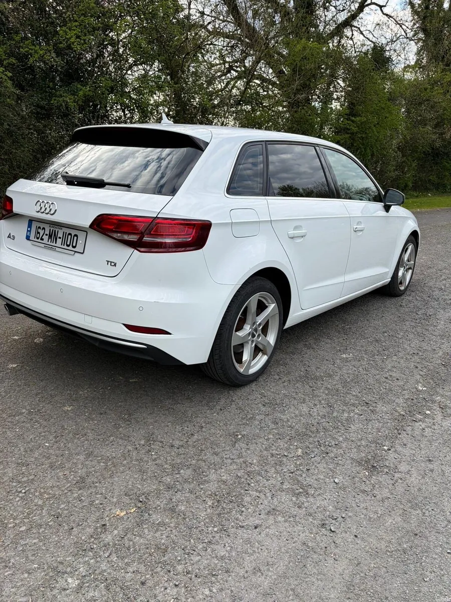 2016 Audi A3 1.6 TDI SPORT - Image 4