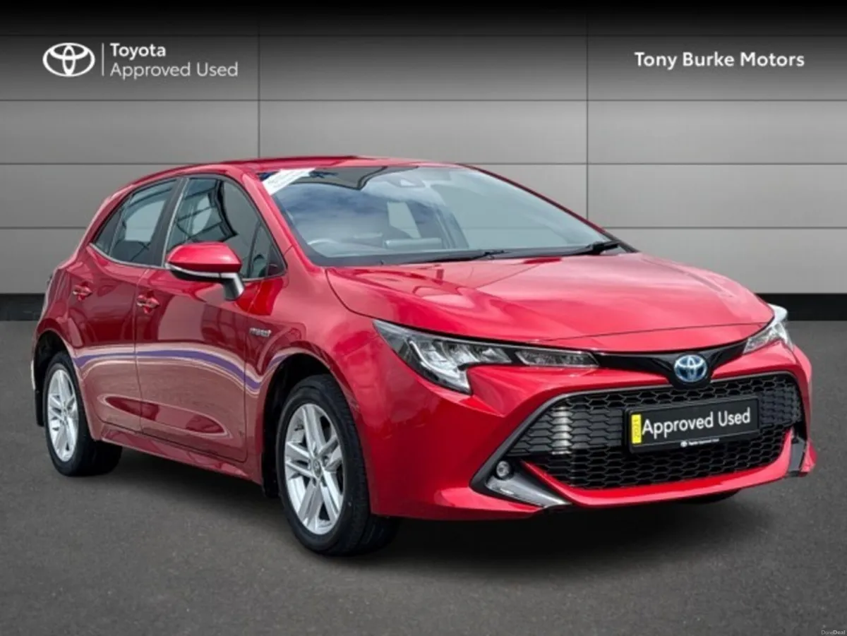Toyota Corolla Hatchback 5dr Hybrid - Luna Edition - Image 1