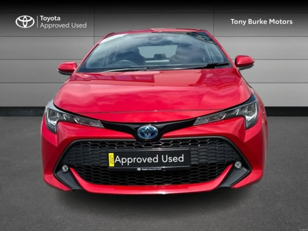 Toyota Corolla Hatchback 5dr Hybrid - Luna Edition - Image 4