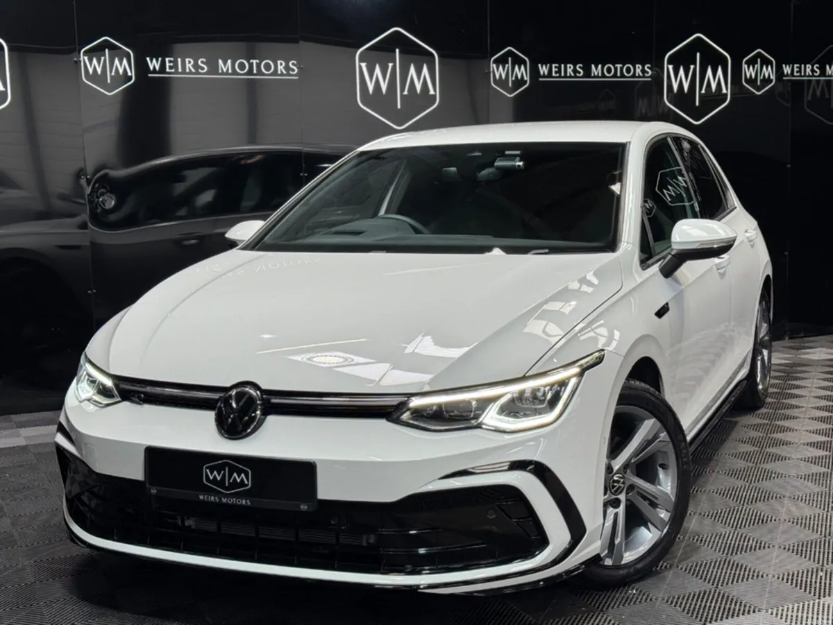 Volkswagen Golf R-LINE//AUTOMATIC//ONLY24,958KM - Image 2