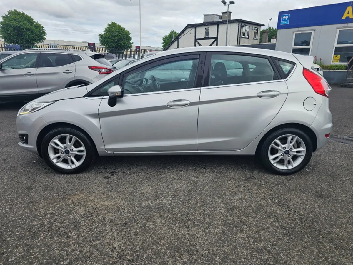 Ford Fiesta 1.0 ZETEC - Image 4