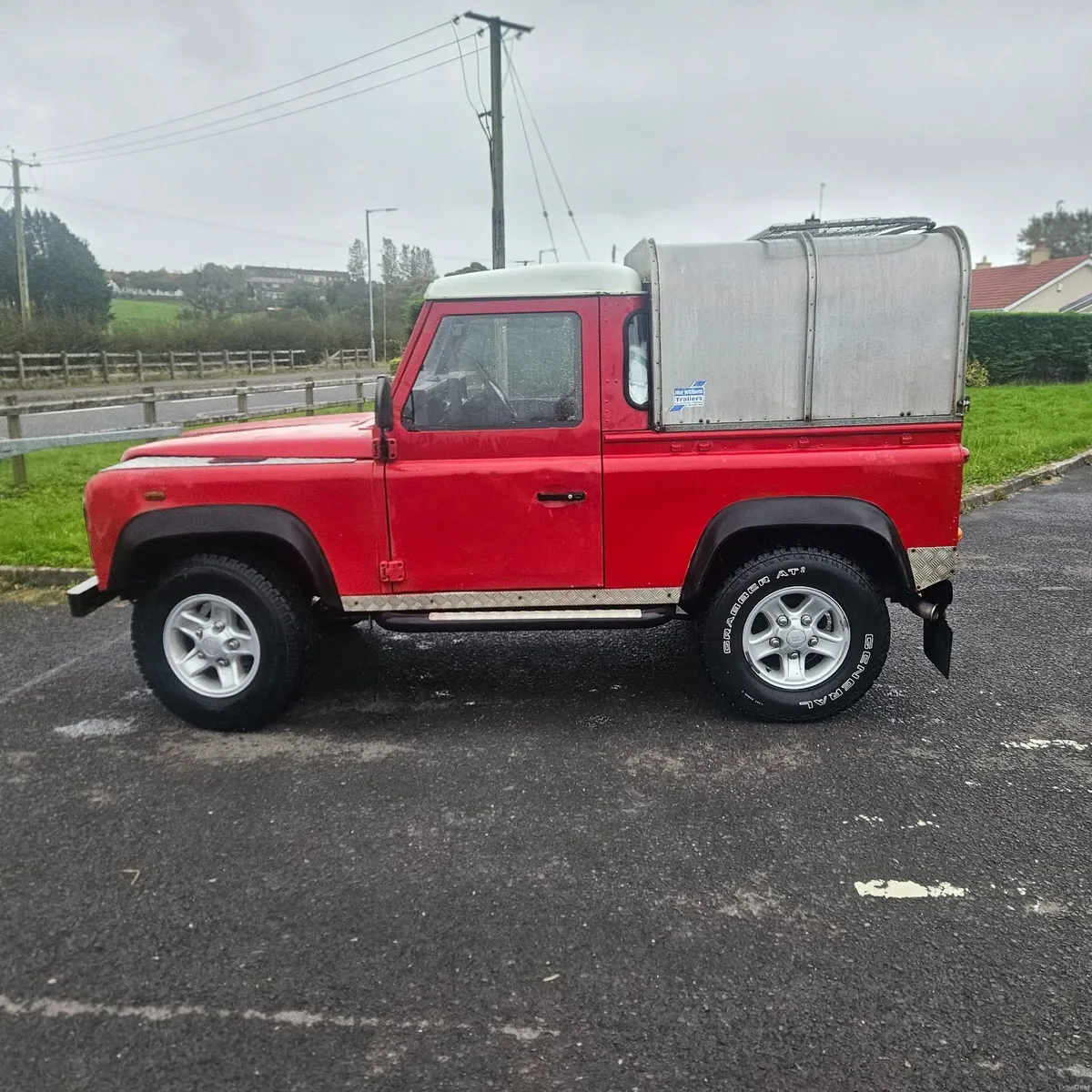 Land Rover Defender 90 2001 - Image 4