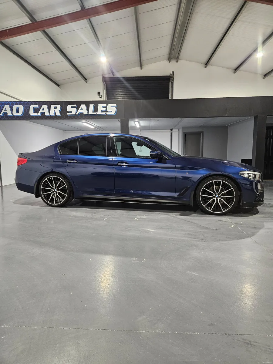 BMW 5-Series 2017 520d m sport - Image 4