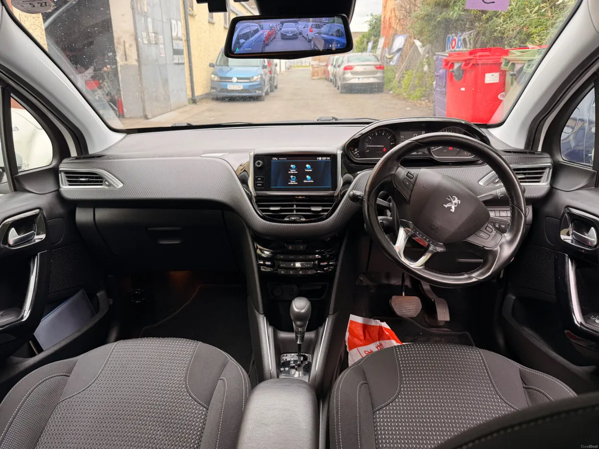 Peugeot 208 2020 1.2 Petrol Automatic - Image 4